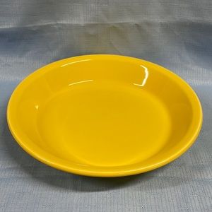 Hall china large pie plate 2000